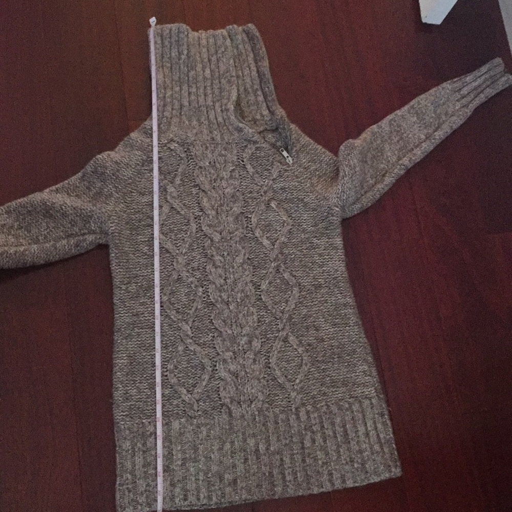 🎉HP🎉 NWOT Knitted Turtleneck Zipped Sweater - Picture 4 of 5